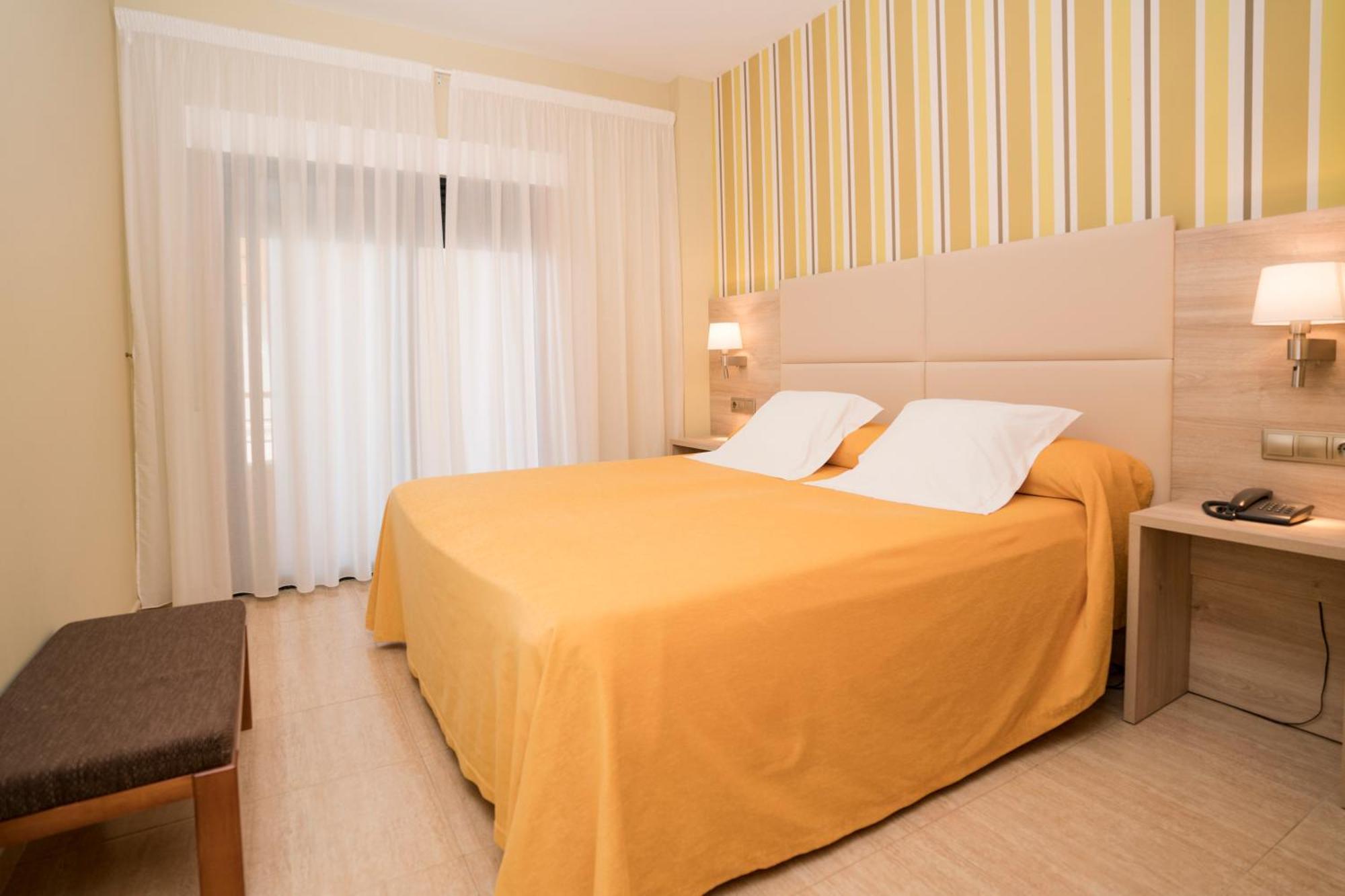 Apartamentos Atlantico Resort Монтальво Екстер'єр фото