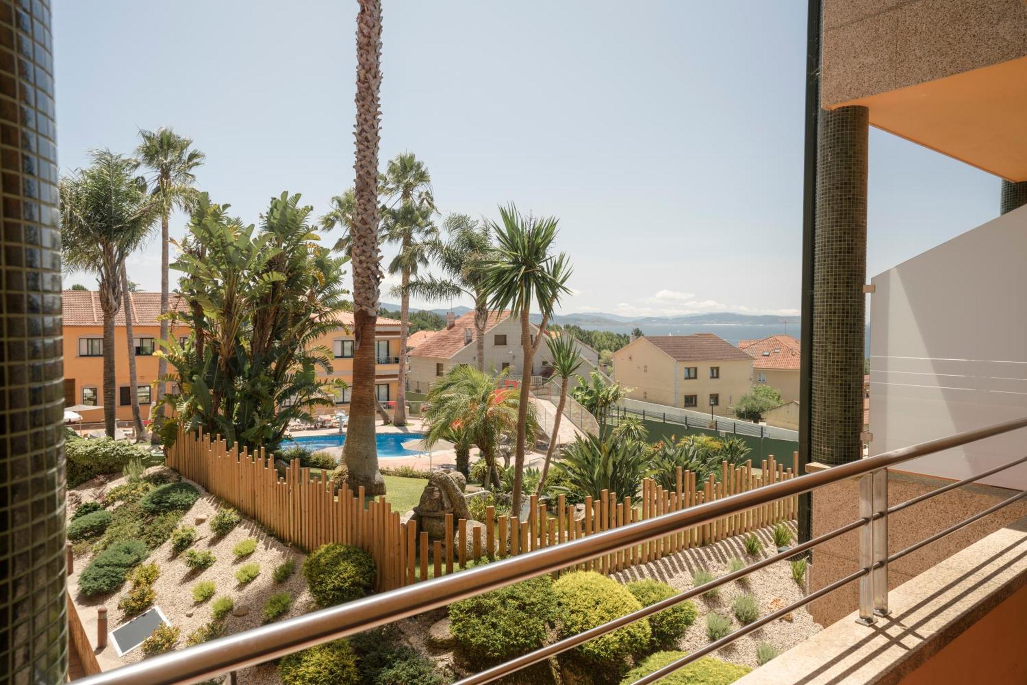Apartamentos Atlantico Resort Монтальво Екстер'єр фото