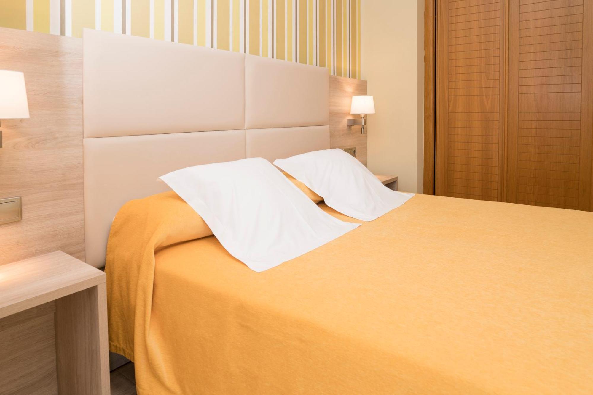 Apartamentos Atlantico Resort Монтальво Екстер'єр фото